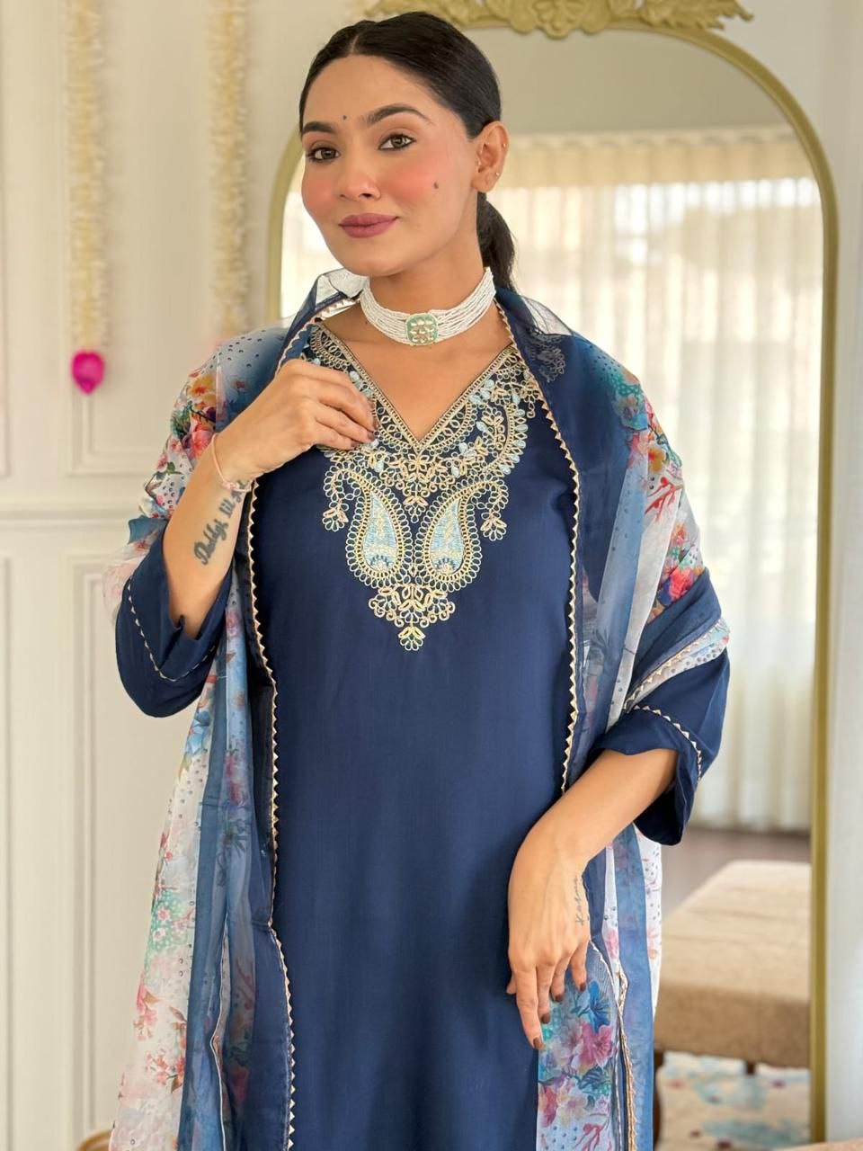 Blue Viscose Traditional Pant Suit With Bandhani Dupatta For Women