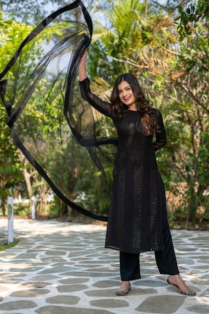 Black Trending Bum Bum Kurta Set For Women